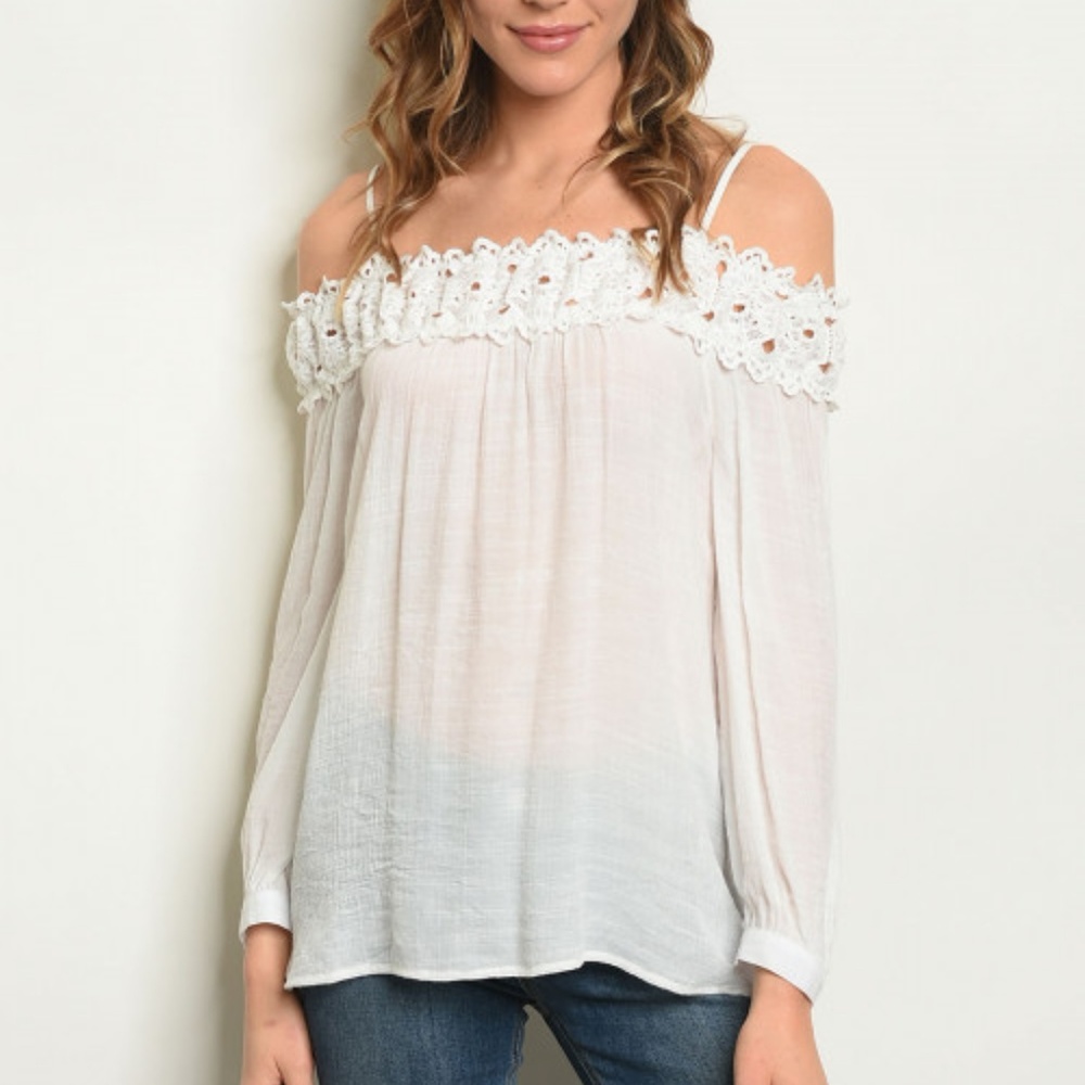 OFF WHITE OFF SHOULDER TOP